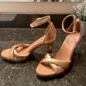 Naturalizer Lizbeth Dress Sandals